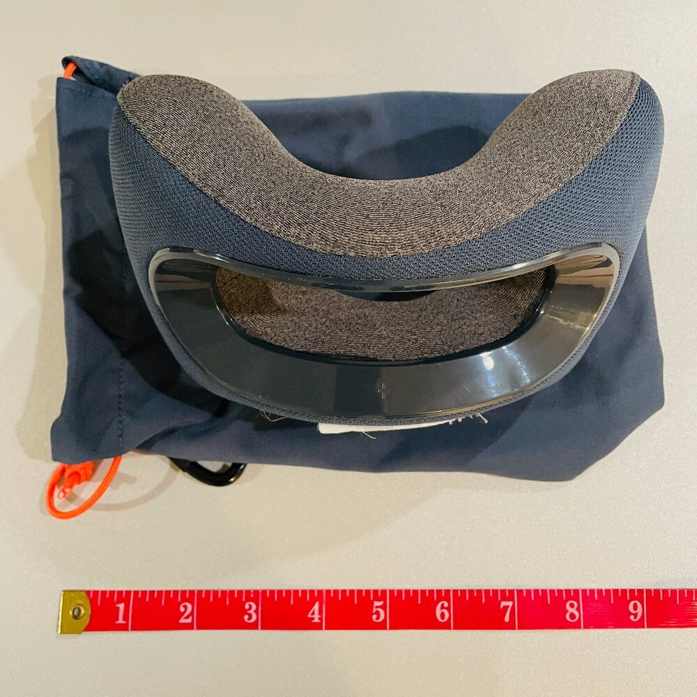 Bullbird Travel Pillow / Neck Brace (Dark Blue)